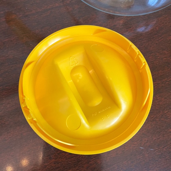 Vintage Pyrex Glass Pitcher Made in France - Picture 4 of 7